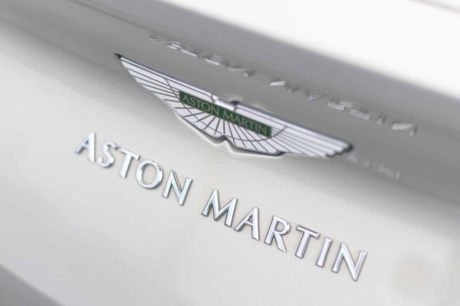 Used 2019 Aston Martin DB11 Volante RWD image 39
