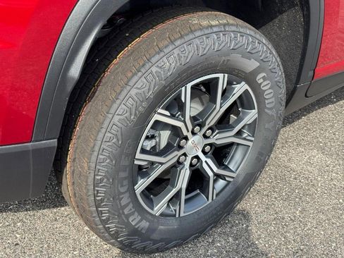 New 2026 GMC Acadia AT4 image 5