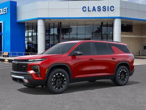 New 2027 Chevrolet Traverse Z71 w/ Enhanced Driving Package AWD/4WD image 2