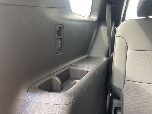 Used 2023 Chevrolet Traverse RS w/ LPO, Floor Liner Package image 43