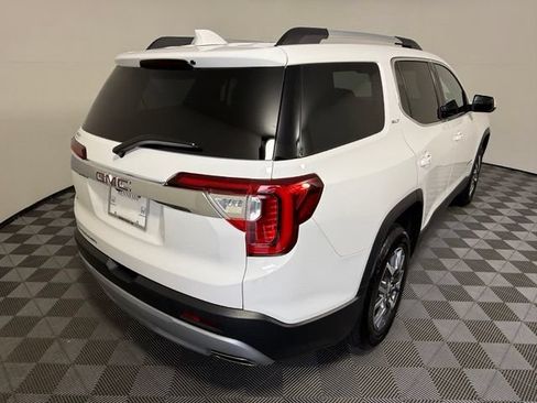 Used 2023 GMC Acadia SLT FWD image 6