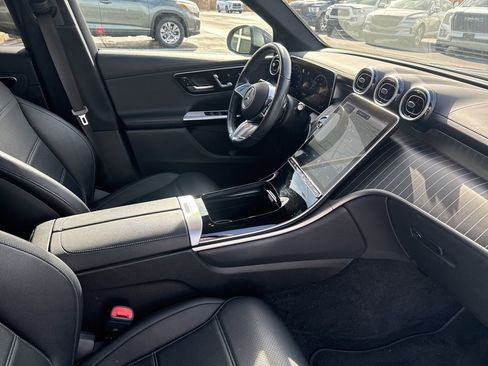Used 2023 Mercedes-Benz GLC 300 4MATIC image 26