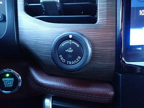 Used 2023 Ford Expedition Max Limited image 23