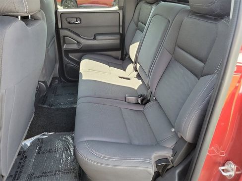 Certified 2023 Nissan Frontier SV w/ SV Convenience Package image 21