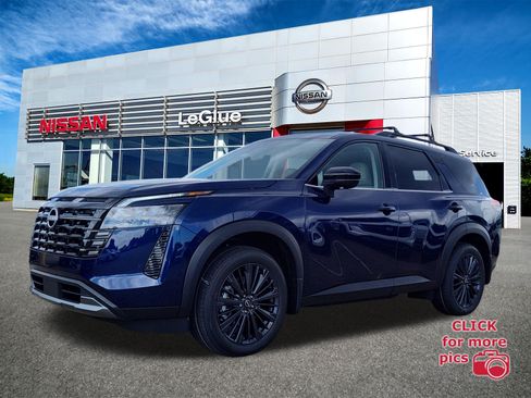 New 2026 Nissan Pathfinder SL w/ SL Premium Package FWD image 1