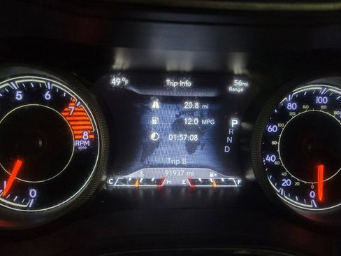 Used 2020 Jeep Cherokee Trailhawk image 23