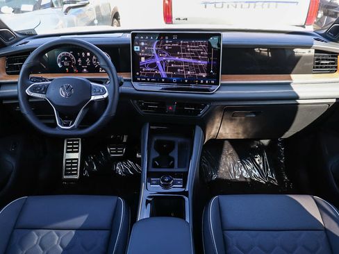 New 2026 Volkswagen Tiguan SEL R-Line image 14