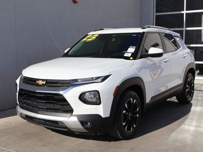 Used 2023 Chevrolet TrailBlazer LT w/ Convenience Package
