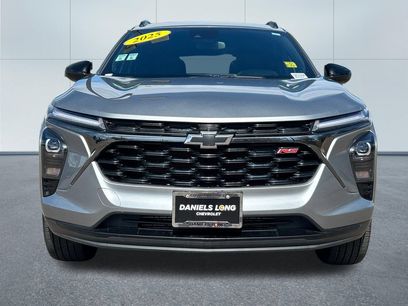 Used 2025 Chevrolet Trax RS w/ Driver Confidence Package