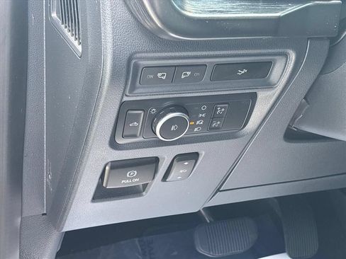Used 2023 Ford F150 Lariat w/ Equipment Group 502A High AWD/4WD image 29