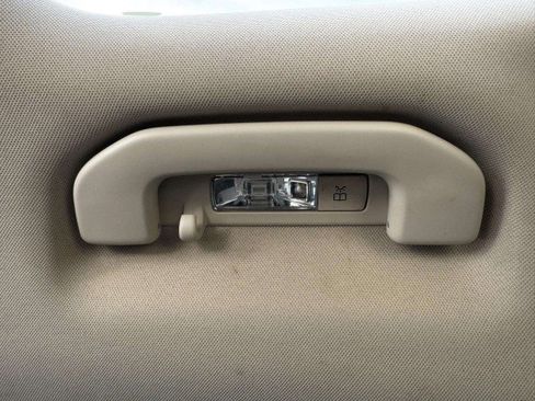 Used 2023 Mercedes-Benz GLA 250 w/ Premium Package image 39