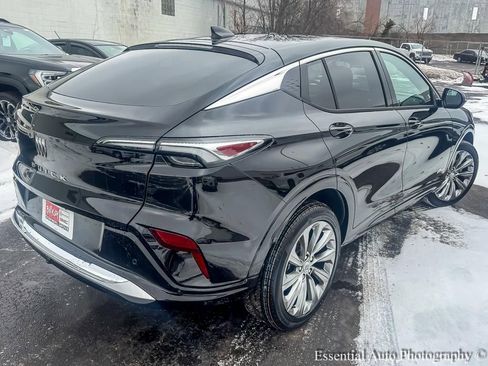 New 2026 Buick Envista Avenir image 8