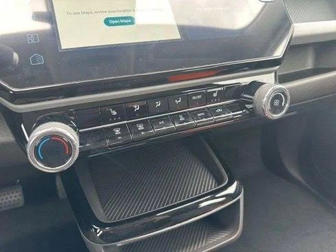 New 2027 Chevrolet Bolt LT w/ Comfort Package FWD image 23