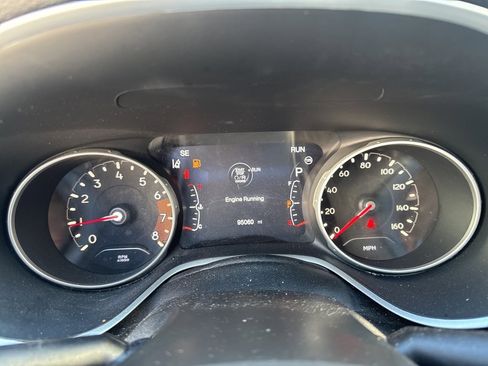 Used 2018 Jeep Compass Limited image 7