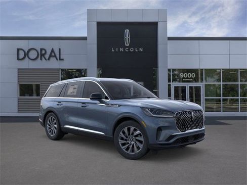 New 2026 Lincoln Aviator 2WD image 7