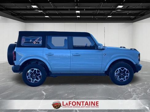Used 2024 Ford Bronco Outer Banks image 6