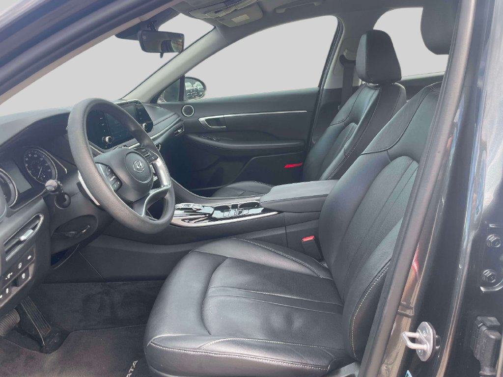 Used 2023 Hyundai Sonata Blue FWD image 15