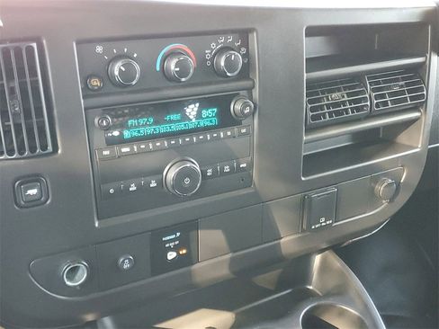 Used 2024 Chevrolet Express 2500 w/ Driver Convenience Package image 20