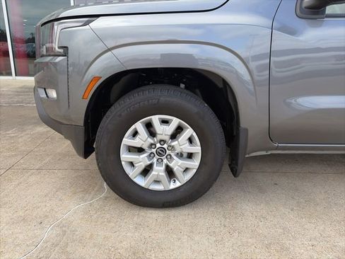 Certified 2024 Nissan Frontier SV w/ SV Convenience Package image 7