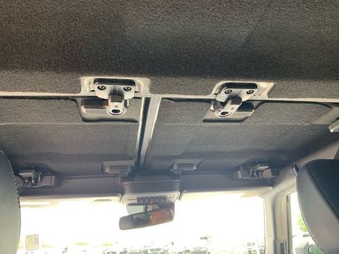 Used 2024 Ford Bronco Outer Banks AWD/4WD image 23