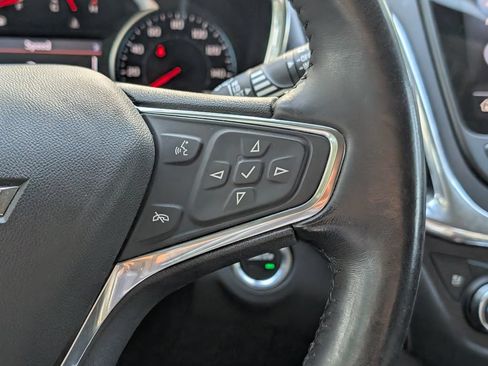 Used 2020 Chevrolet Equinox Premier FWD image 27