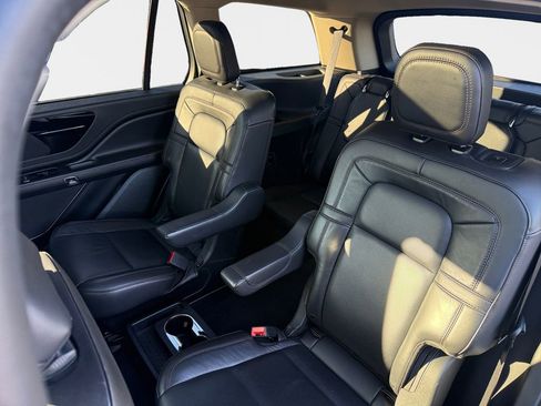 Used 2024 Lincoln Aviator Reserve AWD/4WD image 20
