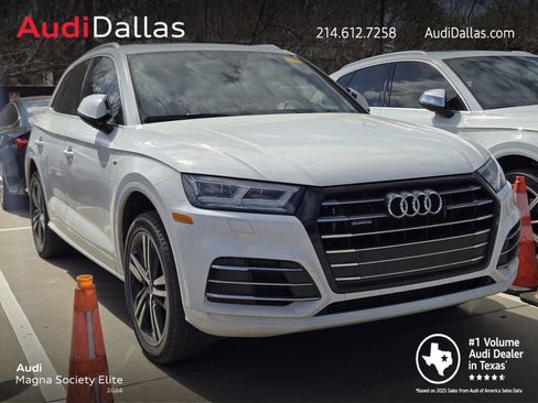 Used 2020 Audi Q5 e Premium Plus w/ Premium Plus Package image 1