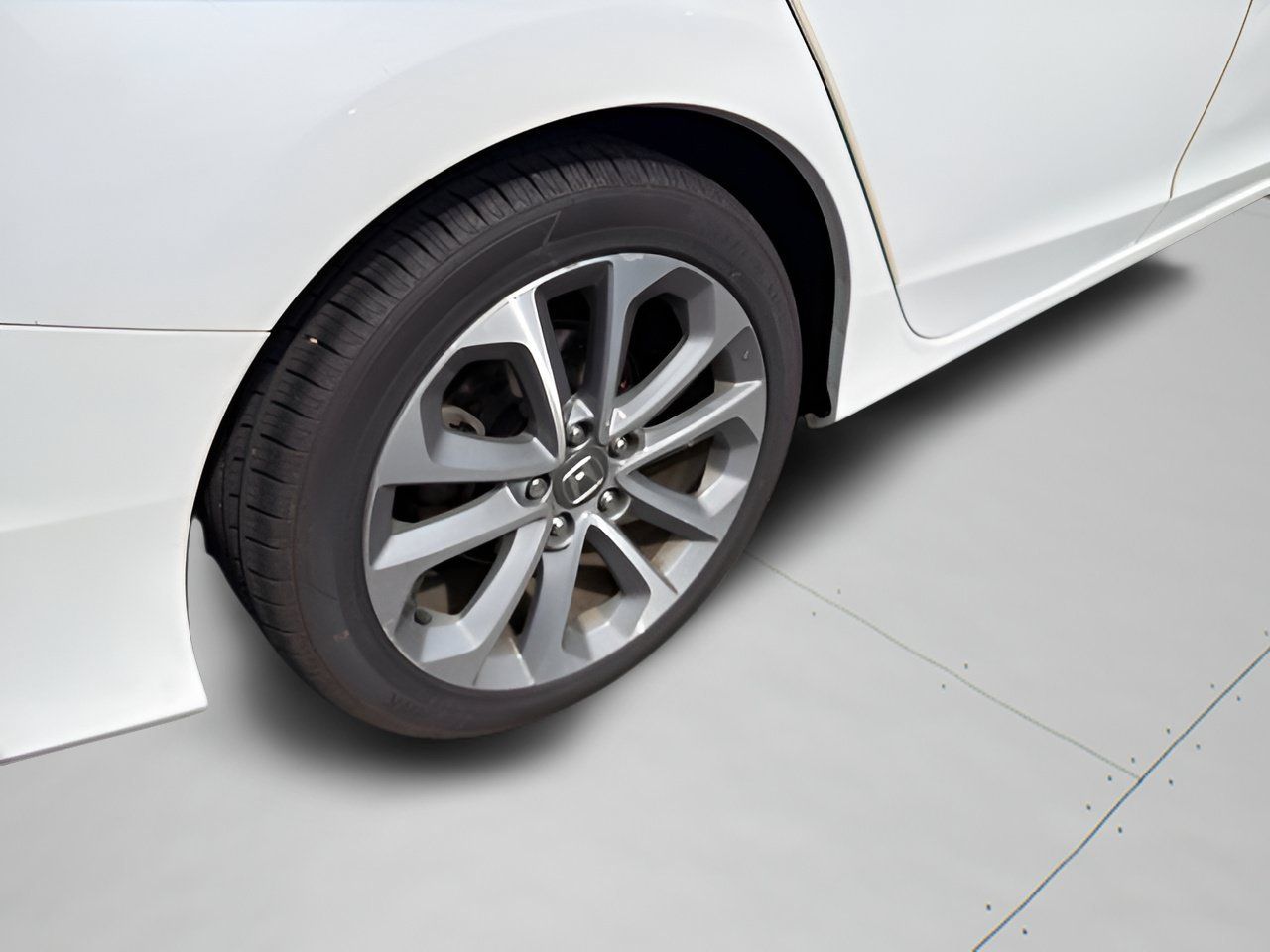 Used 2015 Honda Accord Sport image 11