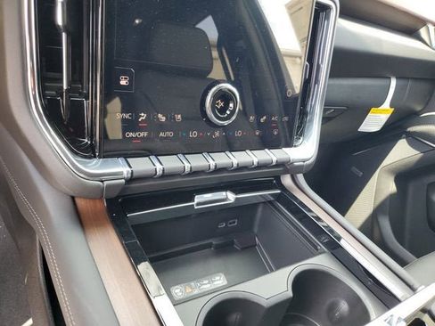 New 2026 GMC Yukon Denali AWD/4WD image 23