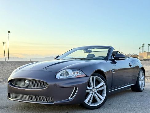 Used 2010 Jaguar XK Convertible image 2