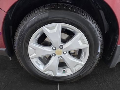Used 2015 Subaru Forester 2.5i Premium AWD/4WD image 10
