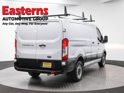 Used 2019 Ford Transit 250 130 Low Roof RWD image 5