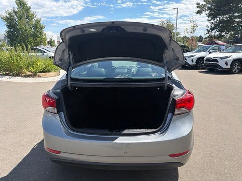 Used 2014 Hyundai Elantra Limited w/ Option Group 03 FWD image 18