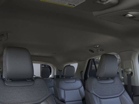 New 2026 Ford Explorer Active w/ Active Comfort Package RWD image 26