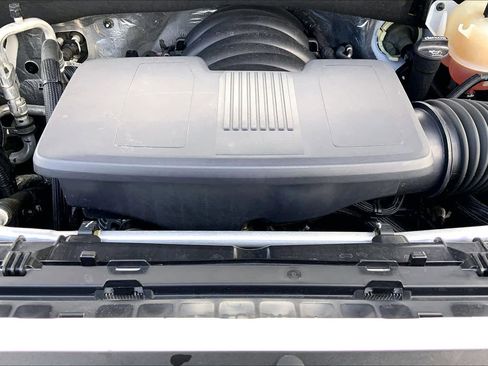 Used 2022 Chevrolet Silverado 1500 LTZ AWD/4WD image 33