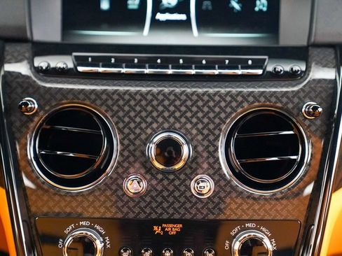 Certified 2024 Rolls-Royce Cullinan Black Badge w/ Driver's Package image 51