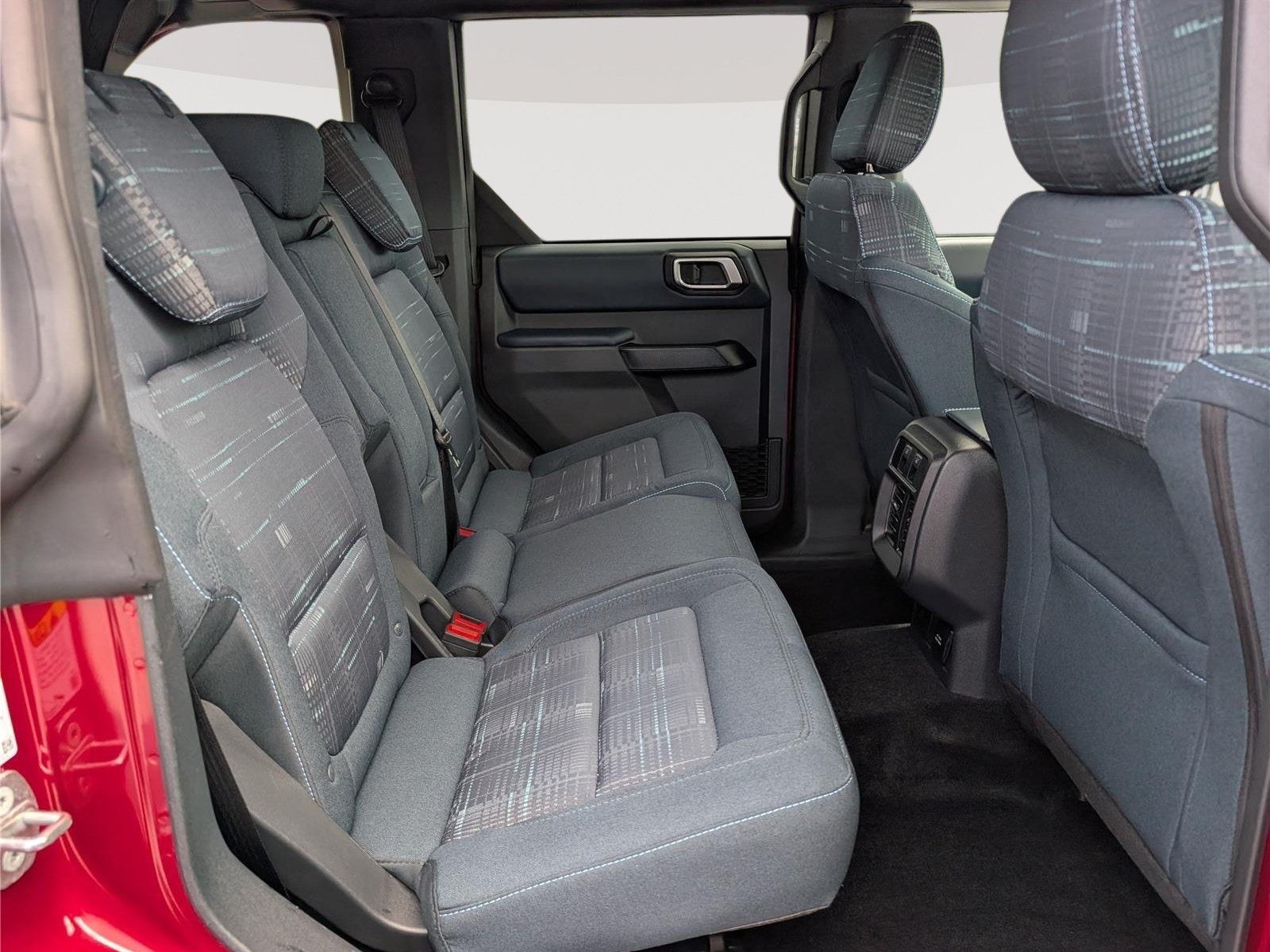 Used 2026 Ford Bronco Heritage Edition AWD/4WD image 12