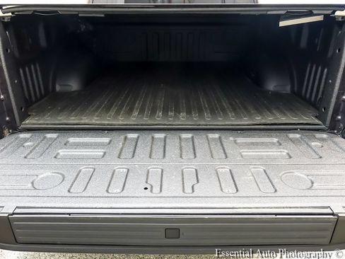 Used 2019 Ford F150 Lariat w/ Equipment Group 502A Luxury AWD/4WD image 22