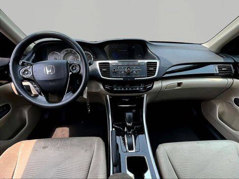Used 2017 Honda Accord LX image 7