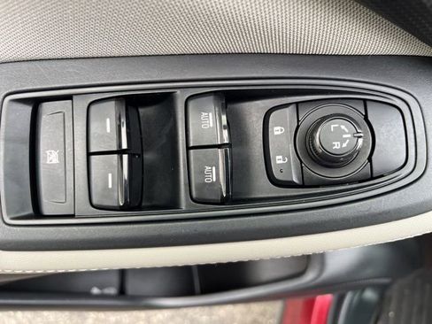 Used 2023 Subaru Forester Premium image 11