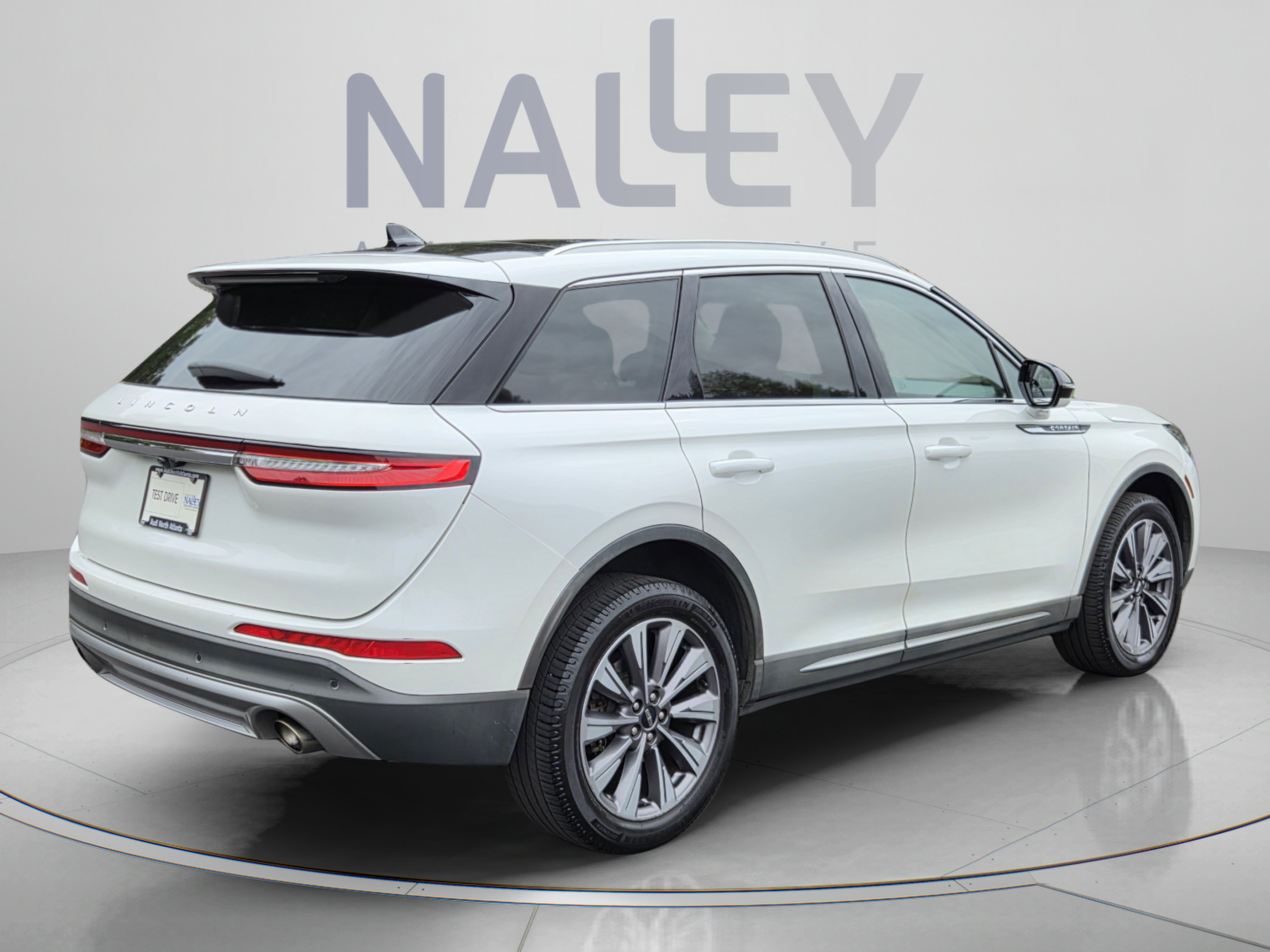 Used 2020 Lincoln Corsair Reserve FWD image 5