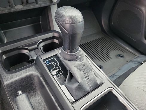 Used 2023 Toyota Tacoma SR image 28