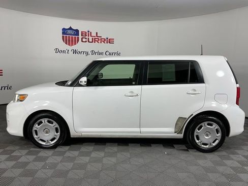 Used 2014 Scion xB image 6