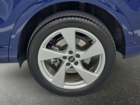Certified 2025 Audi Q5 Premium Plus w/ Premium Plus AWD/4WD image 27