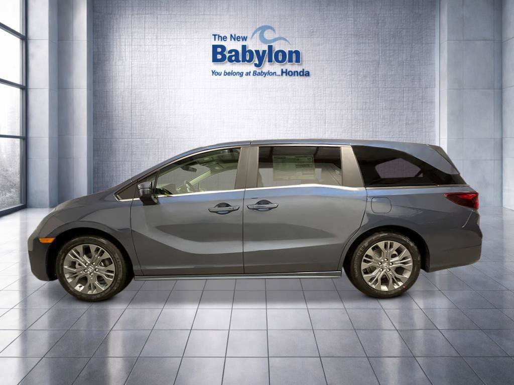 New 2027 Honda Odyssey Touring image 2