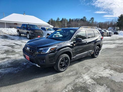 Used 2024 Subaru Forester Wilderness image 1
