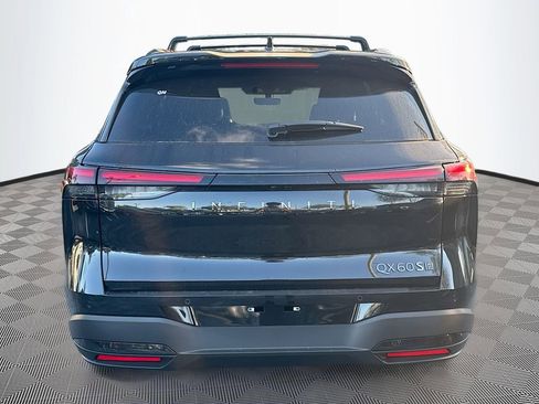 Used 2026 INFINITI QX60 Sport w/ Dark Cargo Package image 7