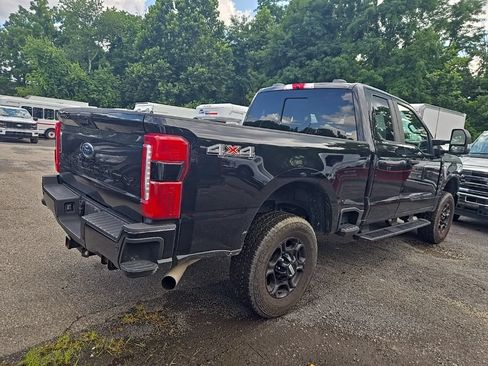 Used 2024 Ford F350 XL w/ STX Appearance Package AWD/4WD image 4