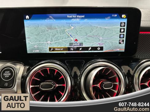 Used 2023 Mercedes-Benz GLB 35 AMG 4MATIC image 10