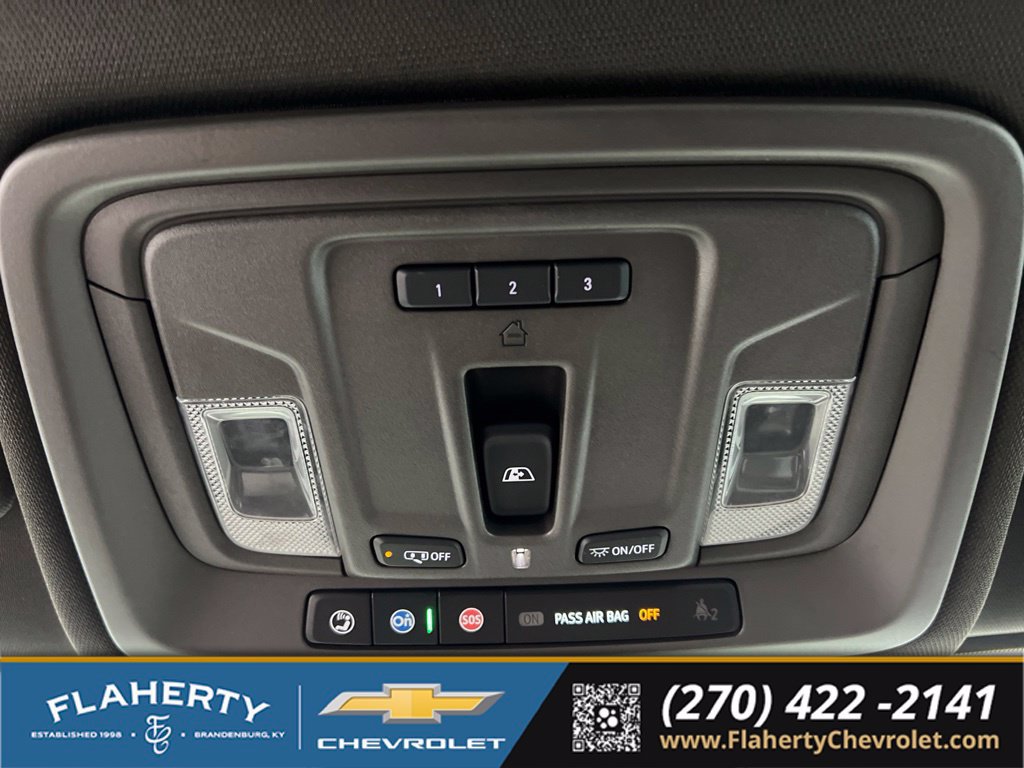 Used 2025 Chevrolet Silverado 3500 LTZ w/ LTZ Premium Package AWD/4WD image 34